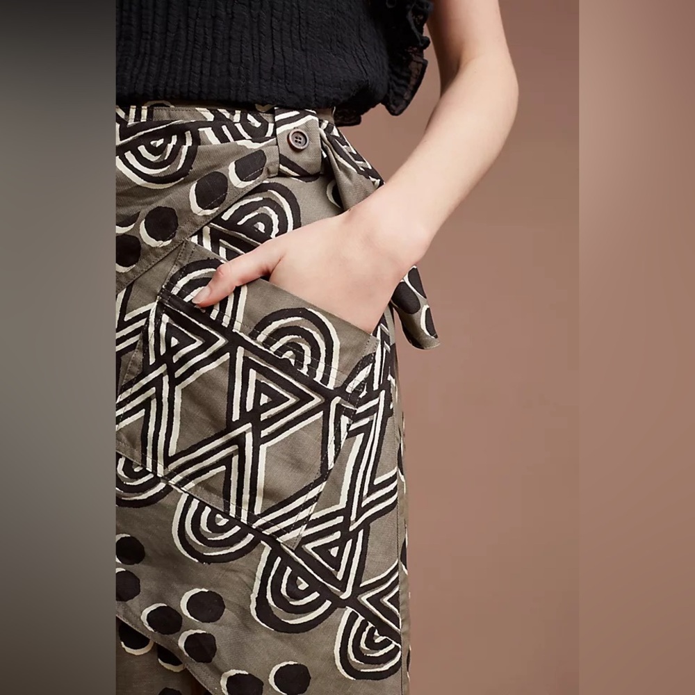 Anthropologie MAEVE Edessa printed skirt .